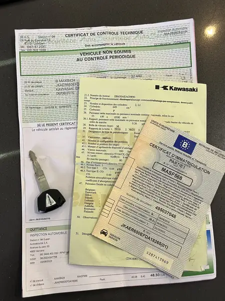 Kawasaki ER - 6 N - foto 6