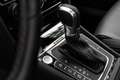 Volkswagen Golf 2.0 TSI 4Motion R Pano / Dyn / DCC Blanc - thumbnail 22
