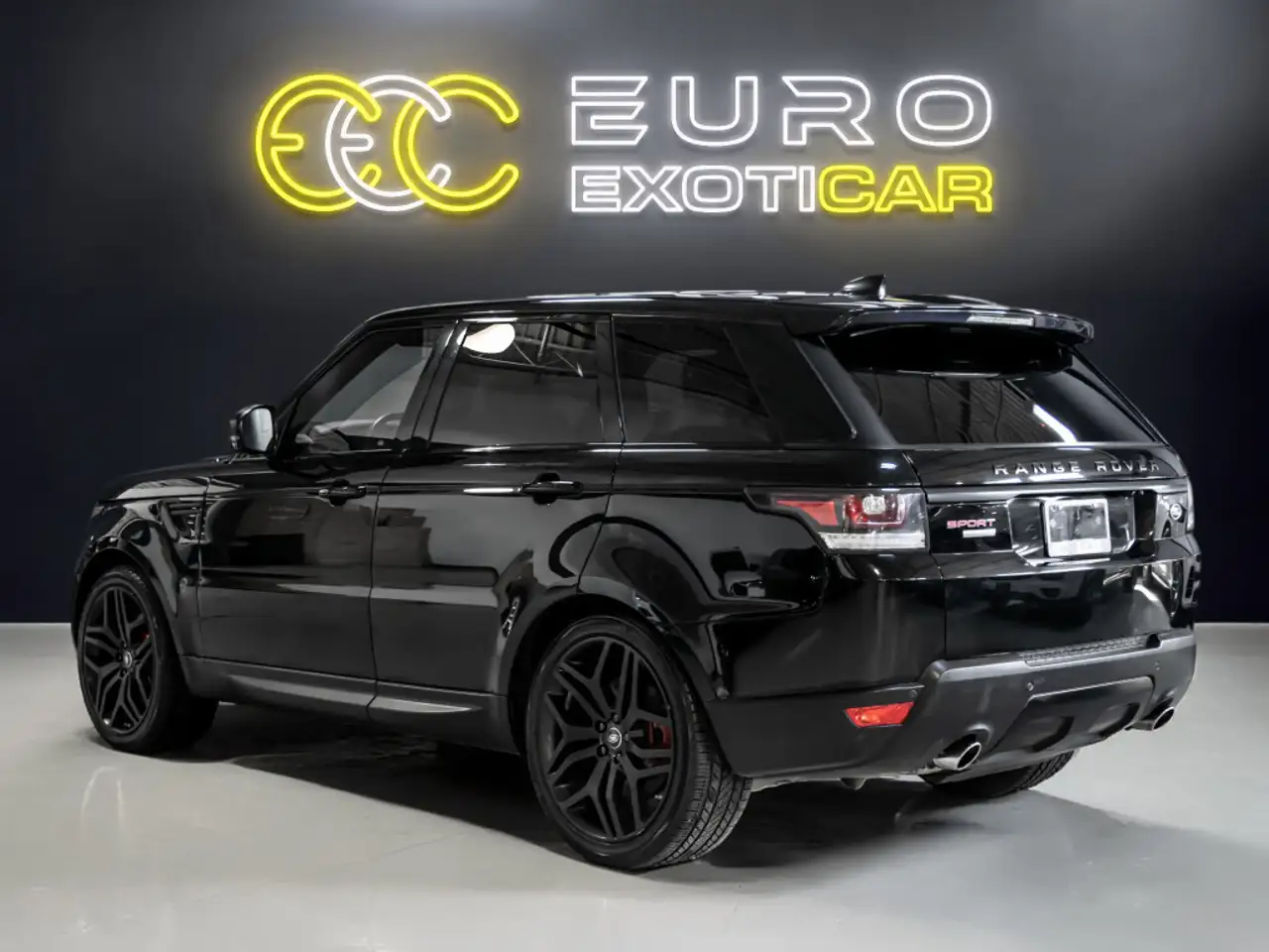 Land Rover Range Rover Sport снимка Land Rover Range Rover Sport