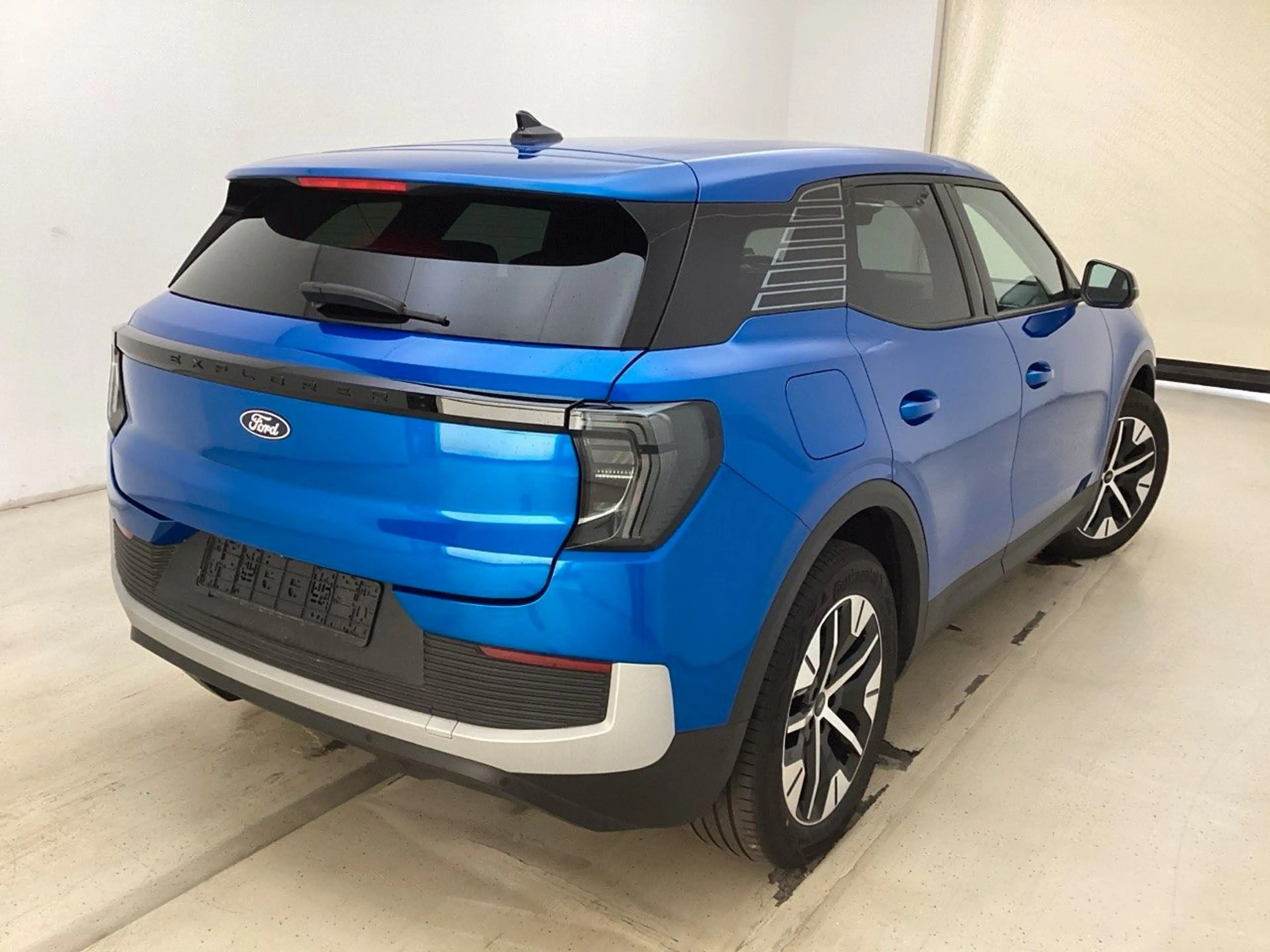 Ford Explorer AWD 79kWh Auto./360-KAM/ACC/HEAD-UP/AHK — photo 3