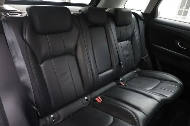 Land Rover Range Rover Evoque view 13