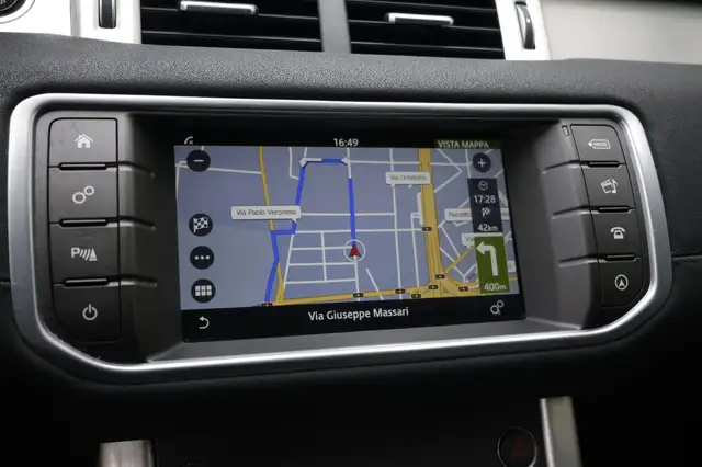Land Rover Range Rover Evoque view 7