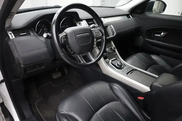 Land Rover Range Rover Evoque view 15