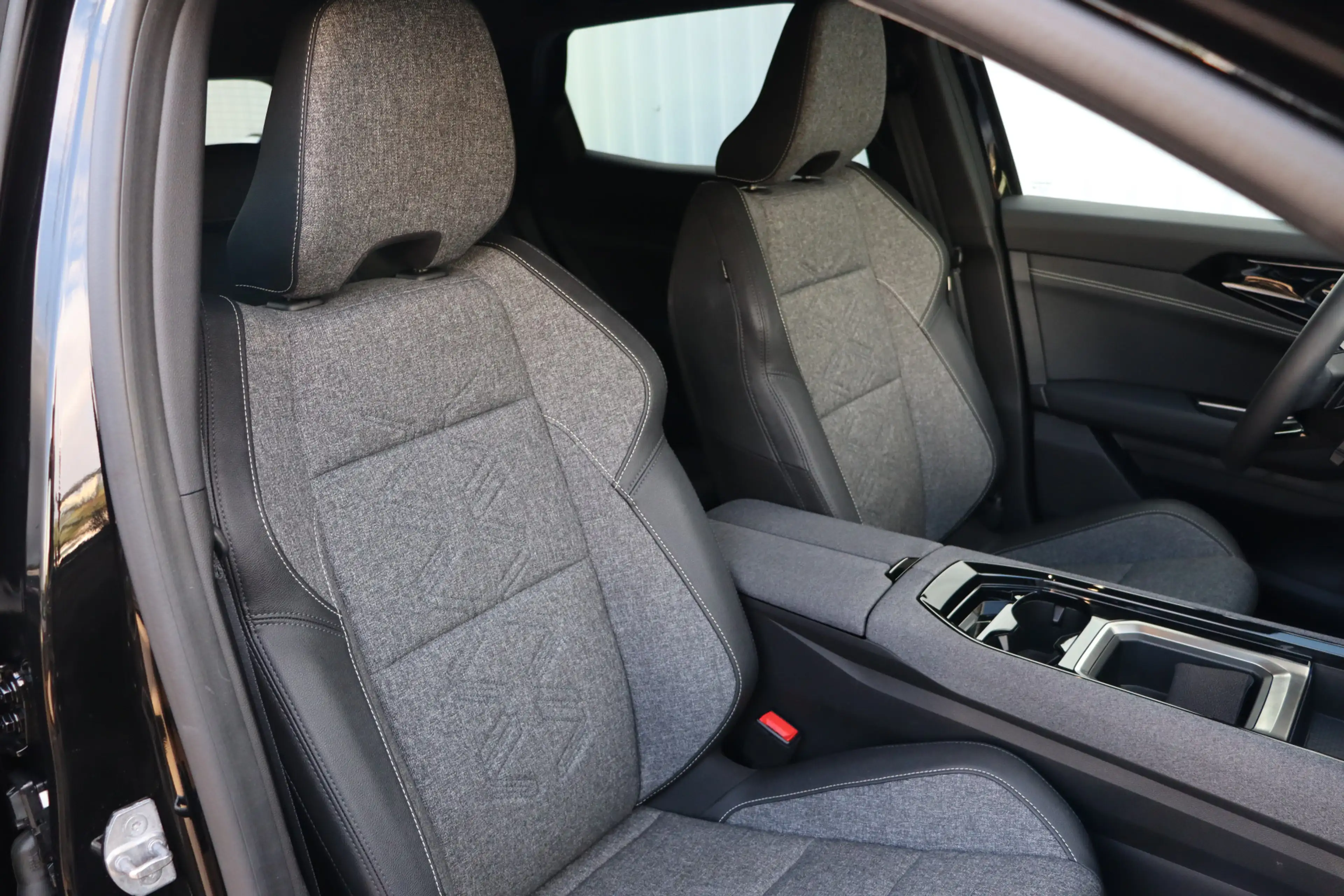 Renault Austral 1.2 E-Tech full hybrid 200 evolution FACELIFT | Ad — photo 13