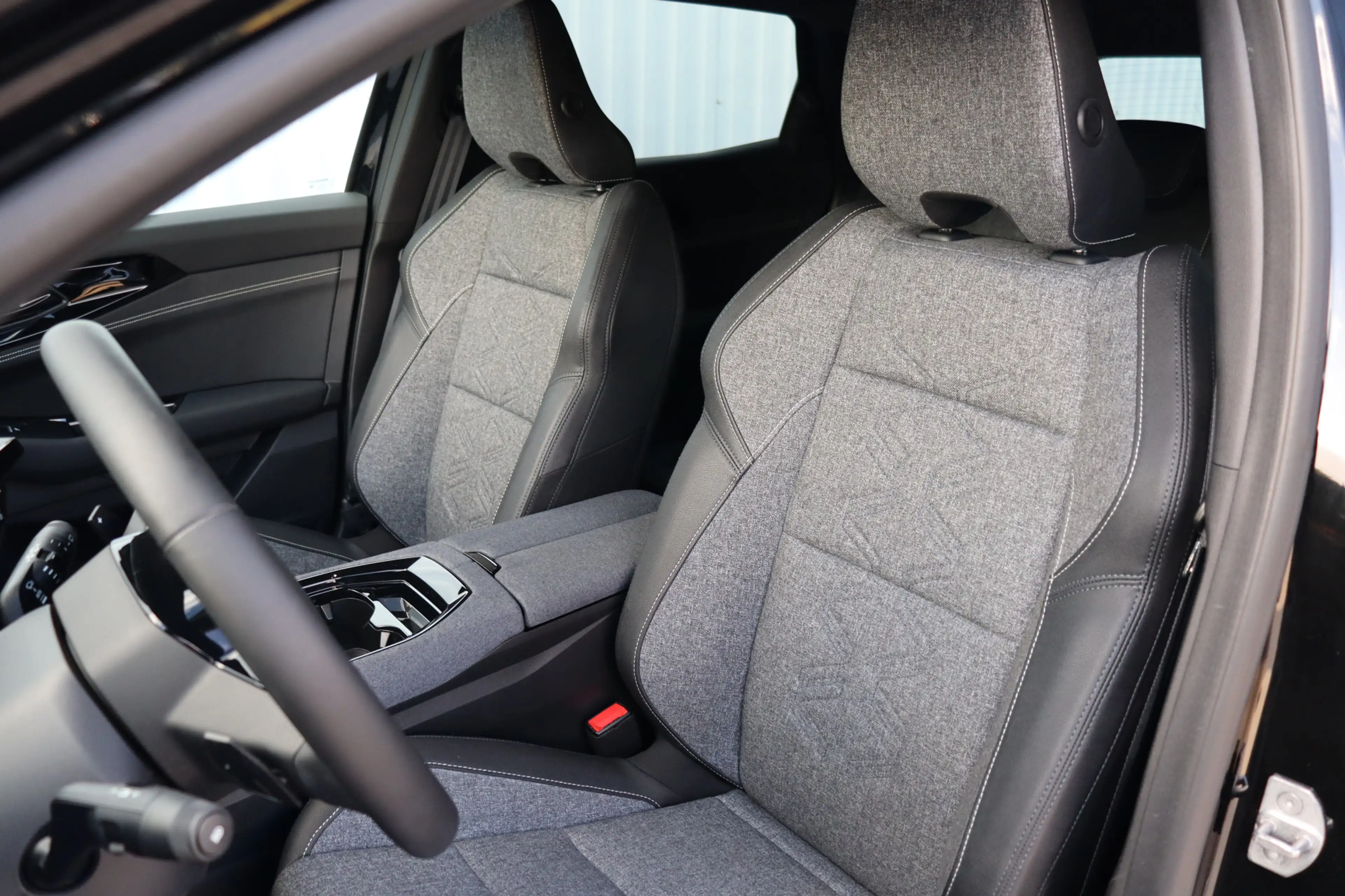 Renault Austral 1.2 E-Tech full hybrid 200 evolution FACELIFT | Ad — photo 8