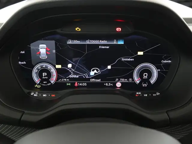 Audi Q2 view 12