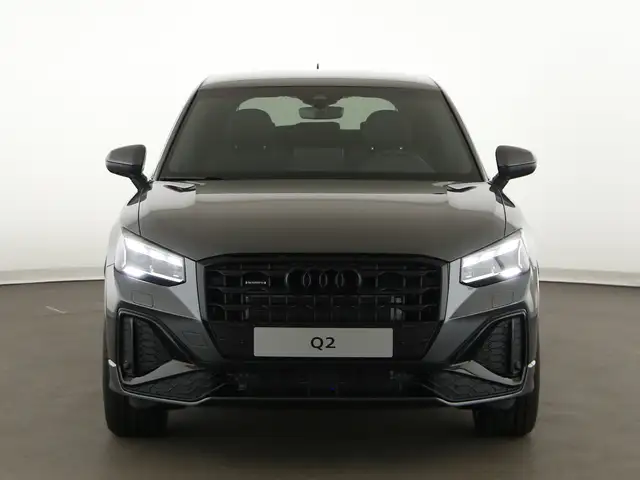 Audi Q2 view 3
