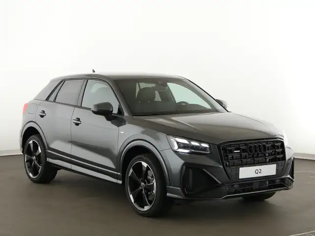 Audi Q2 view 9