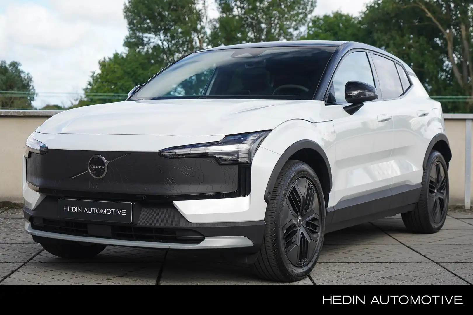 Volvo EX30 Cross Country Twin Motor Performance Ultra 69 kWh Wit - 1