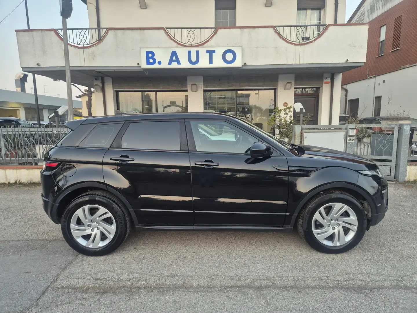 Land Rover Range Rover Evoque Range Rover Evoque I 5p 2.0 td4 HSE 150cv Schwarz - 2