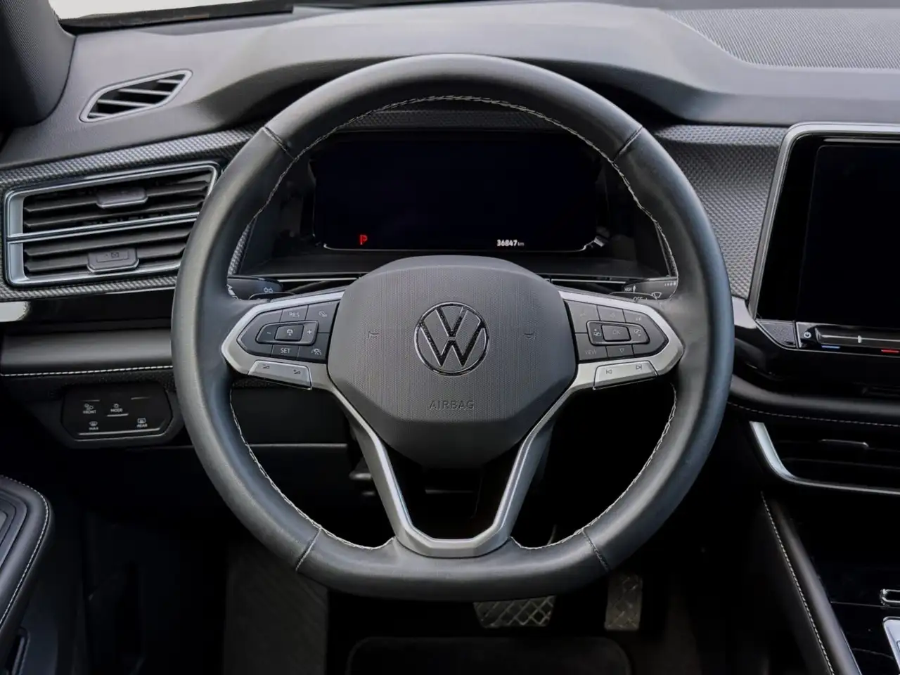 Volkswagen Atlas снимка Volkswagen Atlas