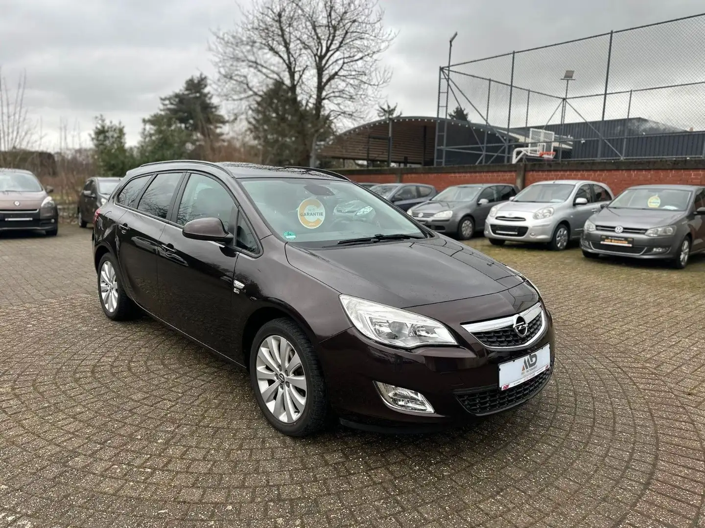 Opel Astra J TÜV Neu, Garantie, 2.Hand, AHK Braun - 2