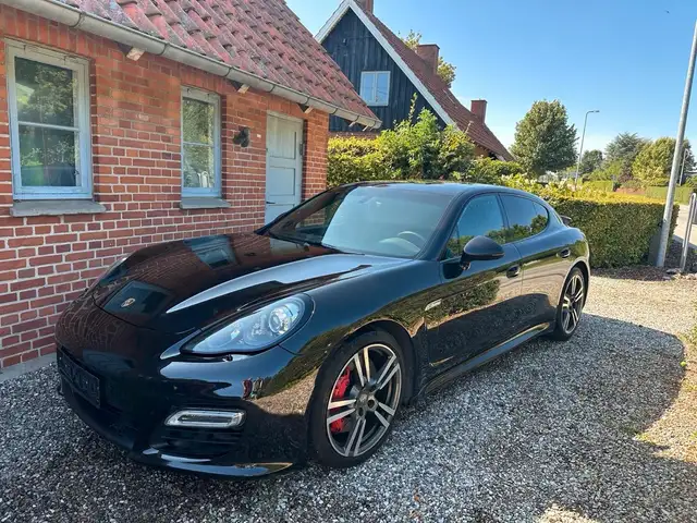 Porsche Panamera GTS*Chrono*Sport AGA*Luft