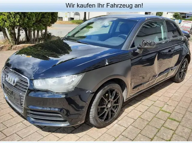 Audi A1 attraction *AUT-LEDER-NAVI-KLIMAAUT-SHZ-MFL*