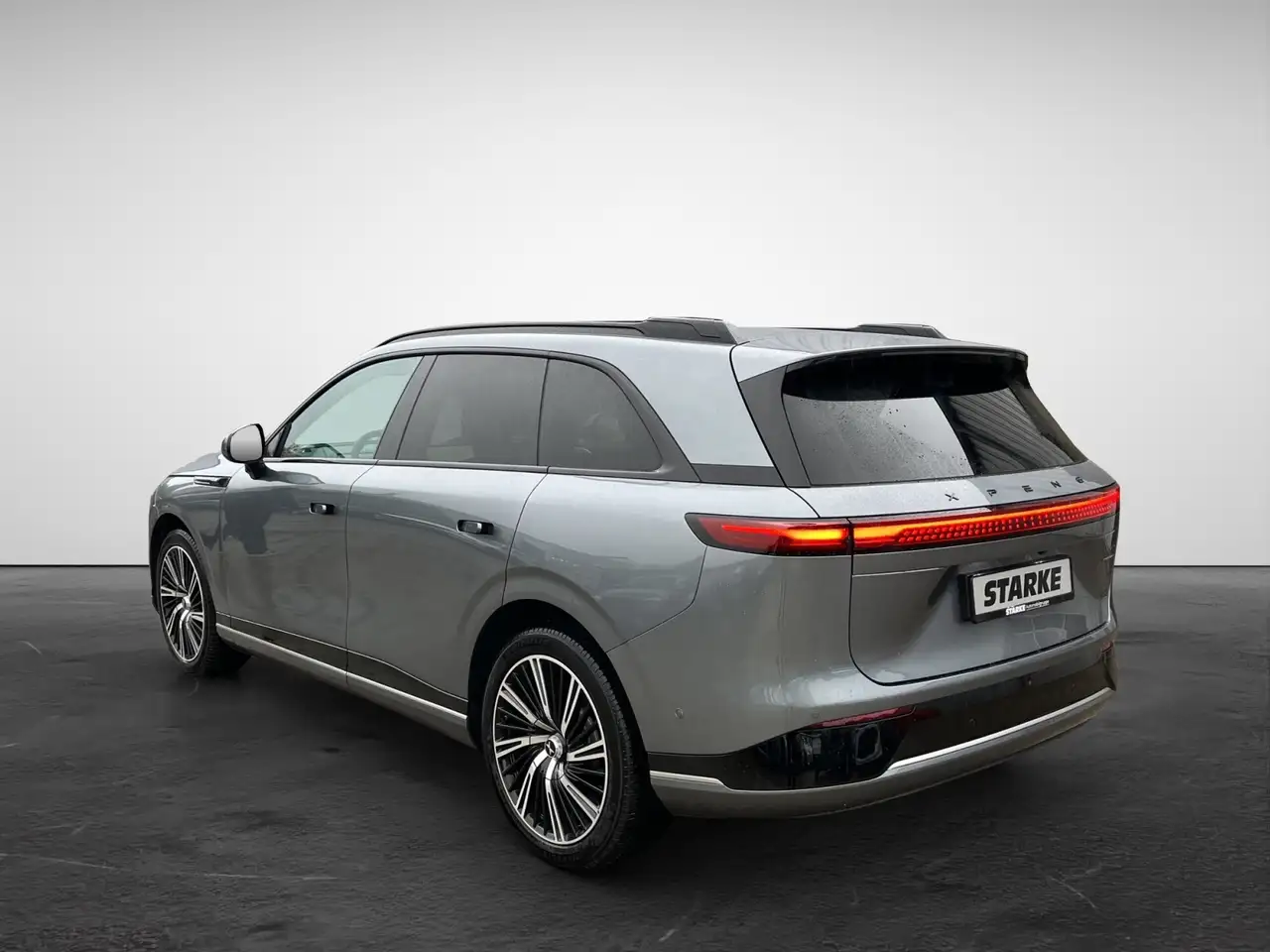 XPENG G9