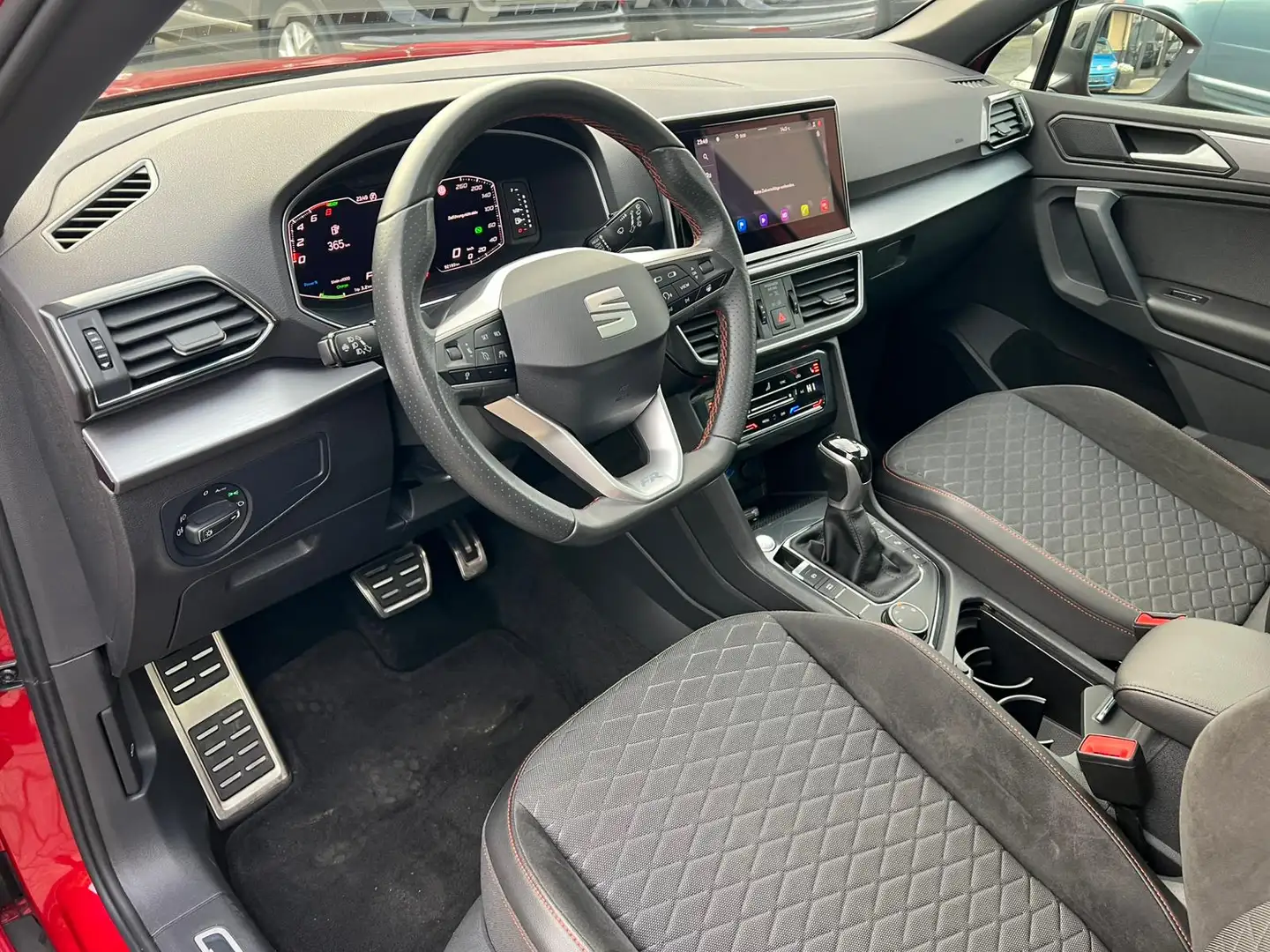 SEAT Tarraco 1.4 TSI e-Hybrid PHEV FR pano, cruise, camera, vir Rood - 2