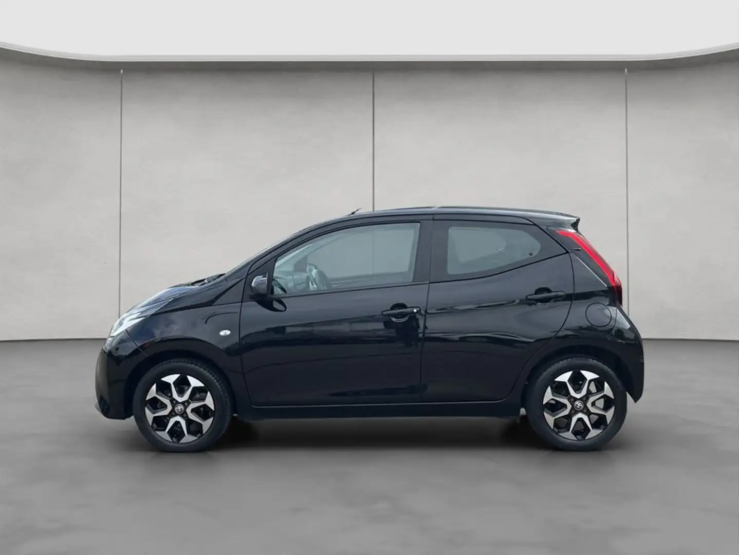 Toyota Aygo X x-play connect Negro - 2