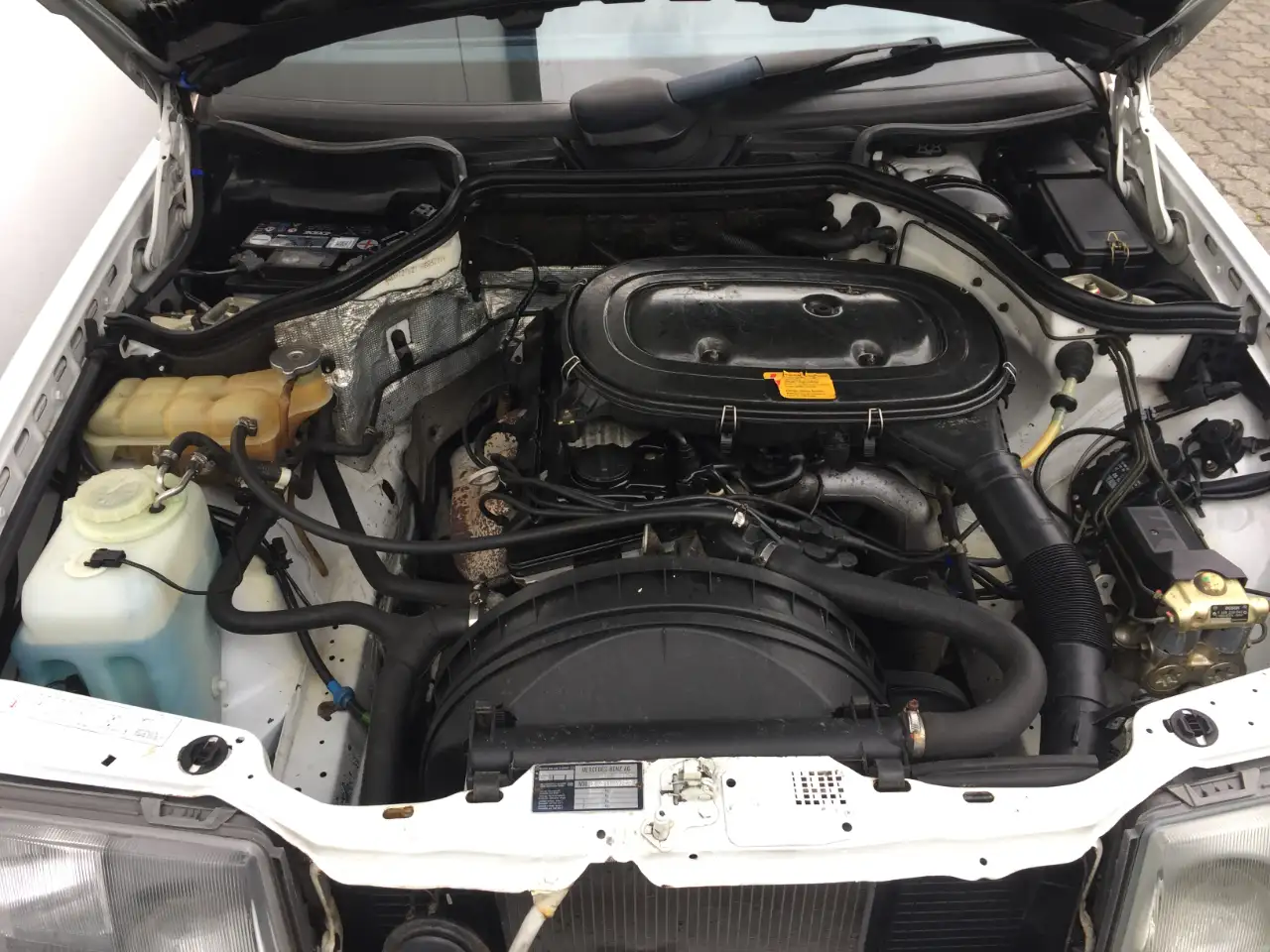 Mercedes-Benz E 200 Typ W124 Original NUR 144.000tkm/1.Hand/8 fach ber, foto 10