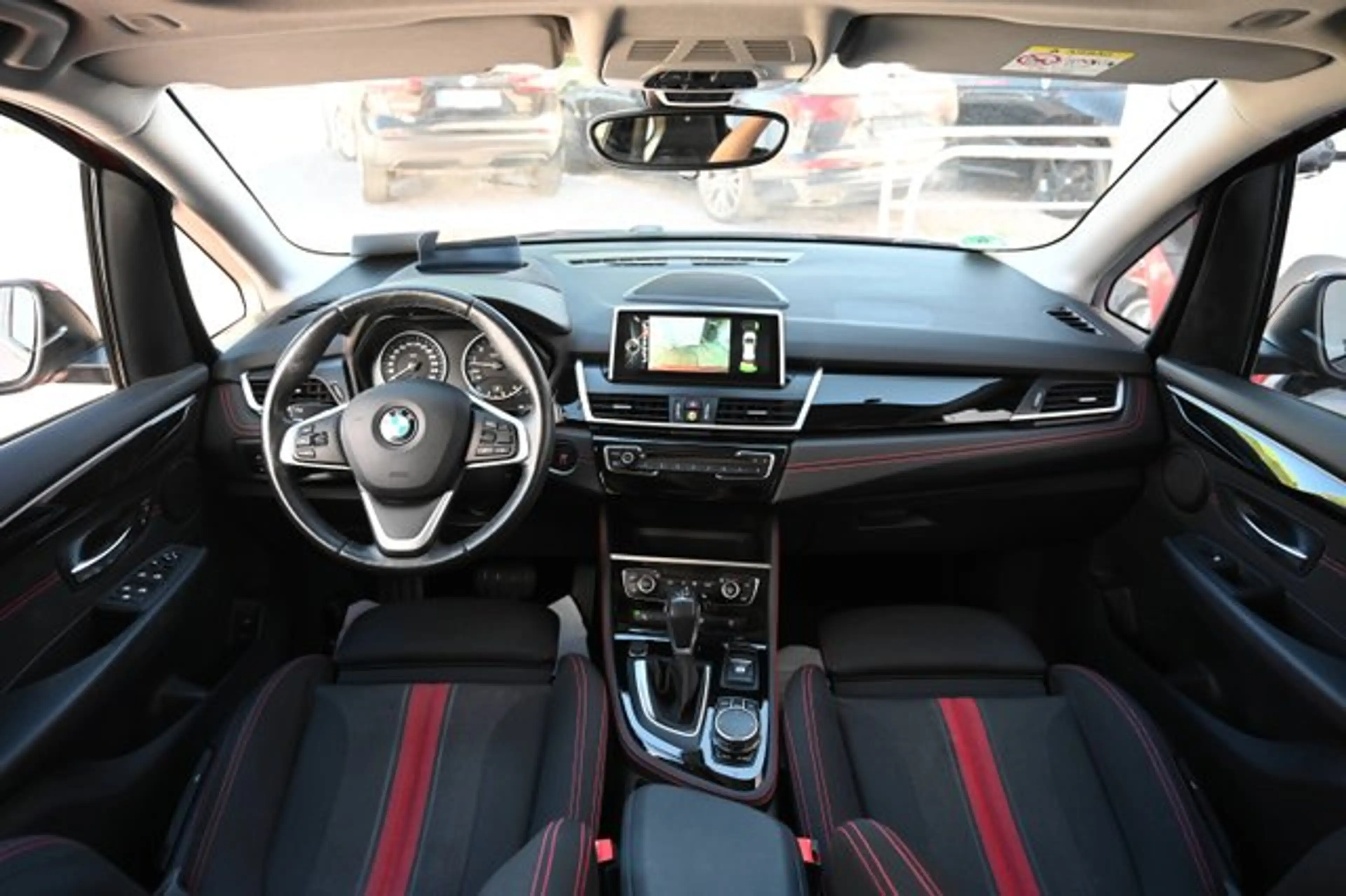 BMW 220 i Active Tourer Sport StandHz*HUD*PANO*Kamer — photo 8