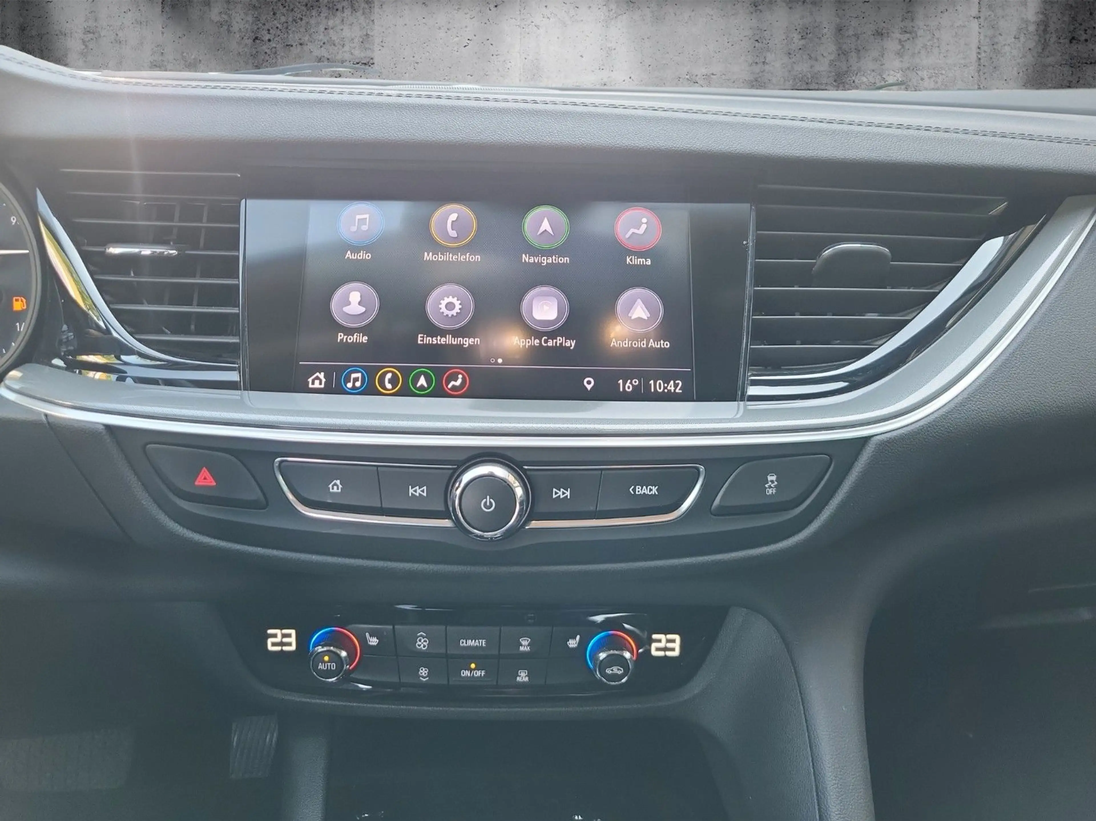 Opel Insignia B ST aus 1-Hand/Scheckheft/Matrix-LED — photo 15