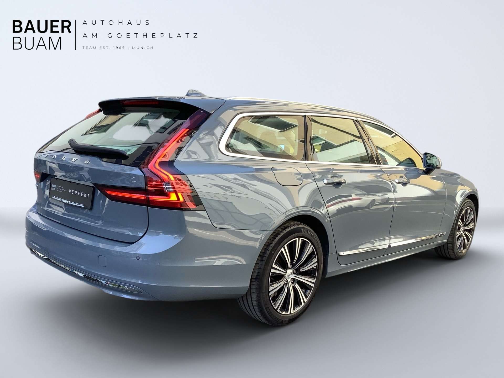 Volvo V90