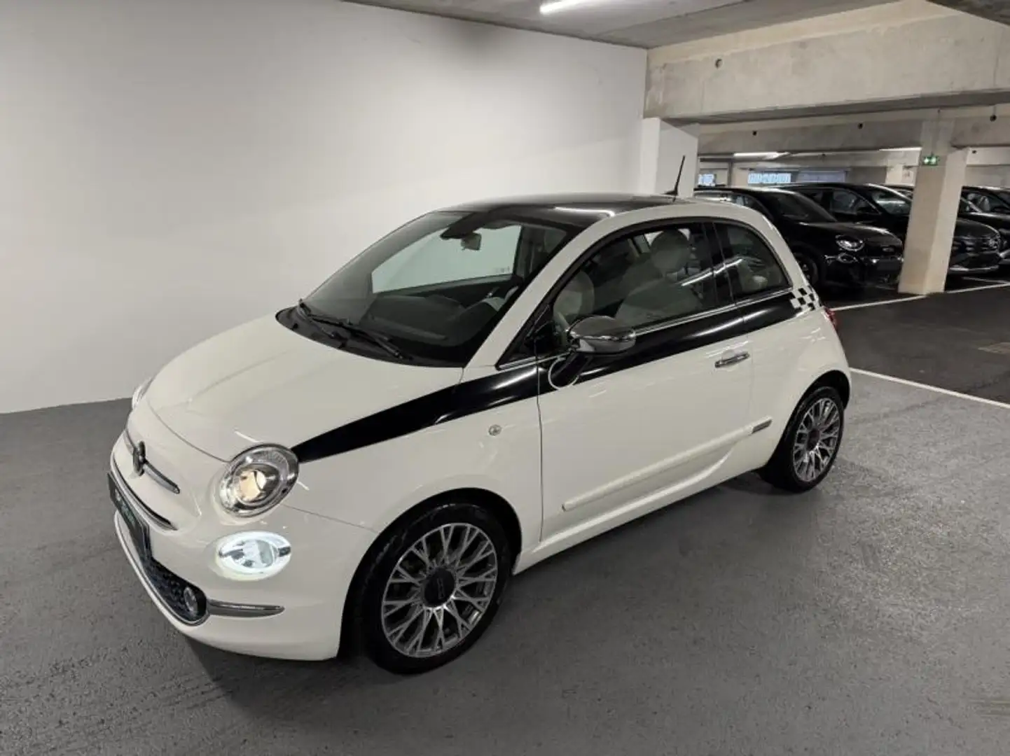 Fiat 500 0.9 8v TwinAir 85ch S\u0026S Lounge Blanc - 1
