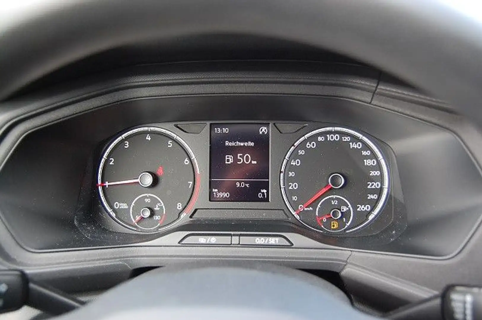 Volkswagen T-Cross Klima GJR PDC Sitzheizung Bluetooth Schwarz - 2