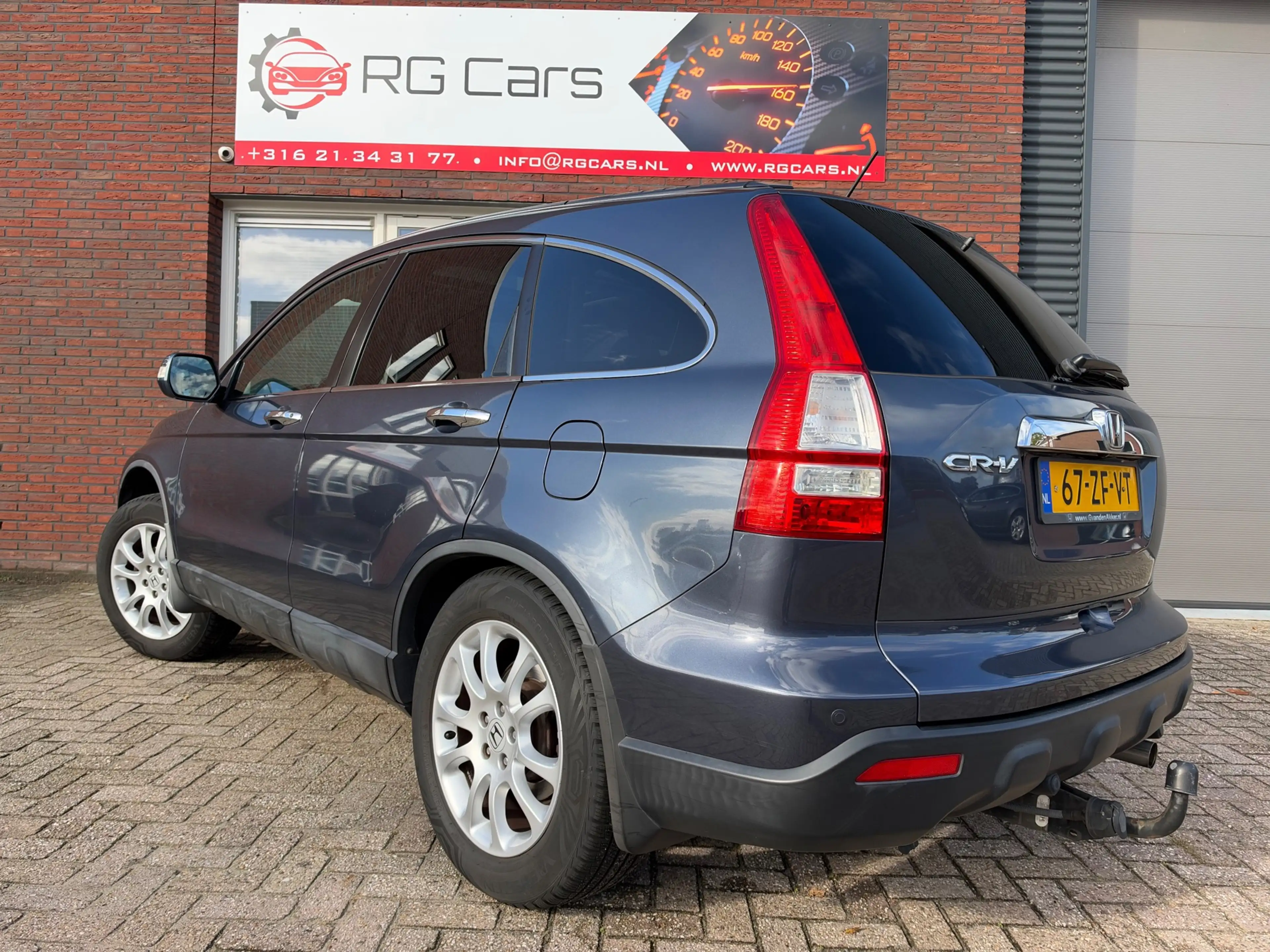Honda CR-V 2.0i Executive / Pano / Navi / Leder / PDC / Camer — photo 2