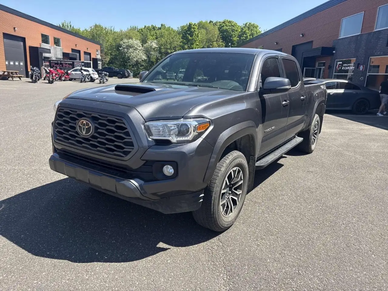 Toyota Tacoma снимка Toyota Tacoma