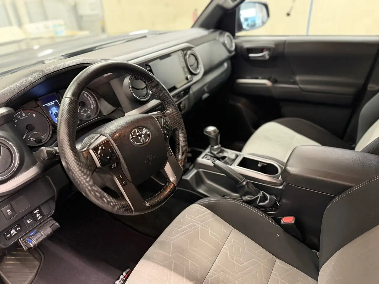 Toyota Tacoma fotografie Toyota Tacoma