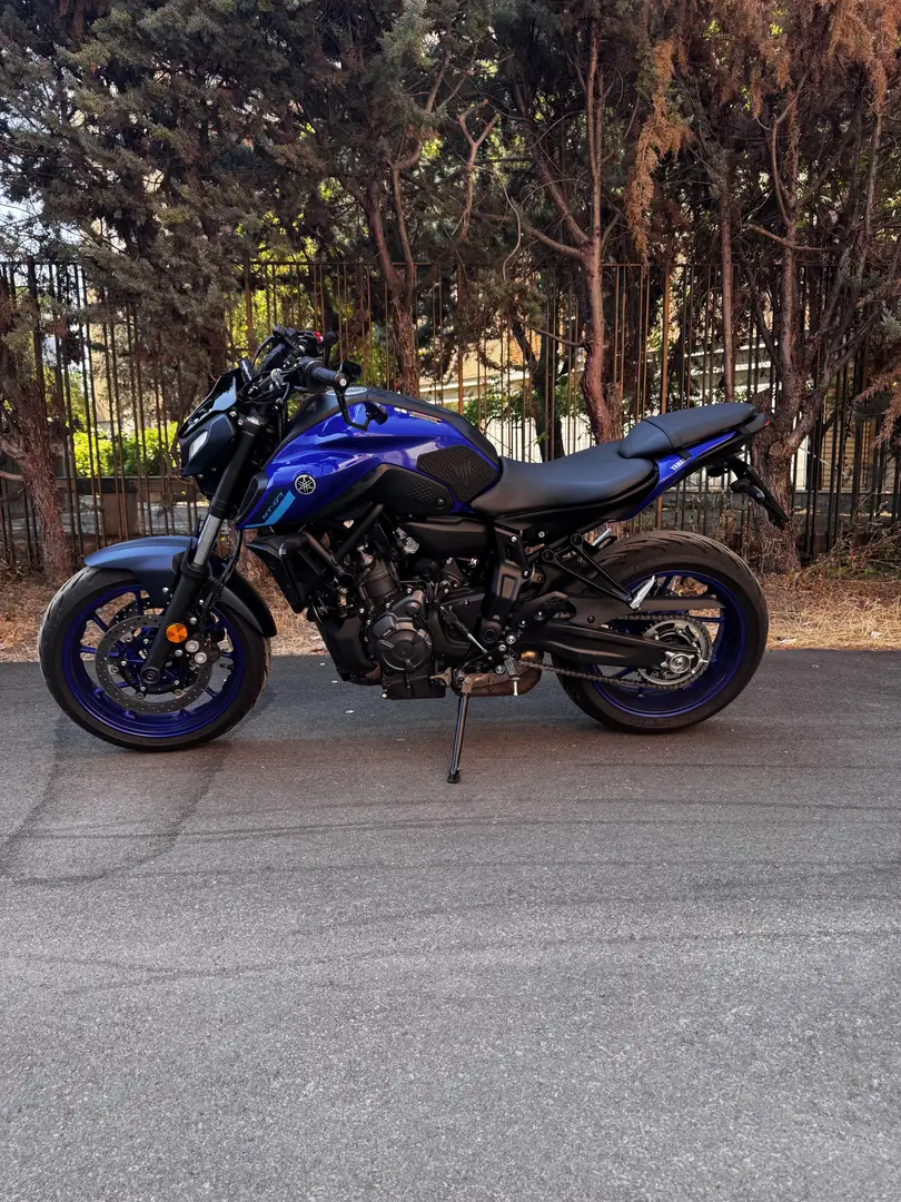 Yamaha MT-07 Sport Blu/Azzurro - 2