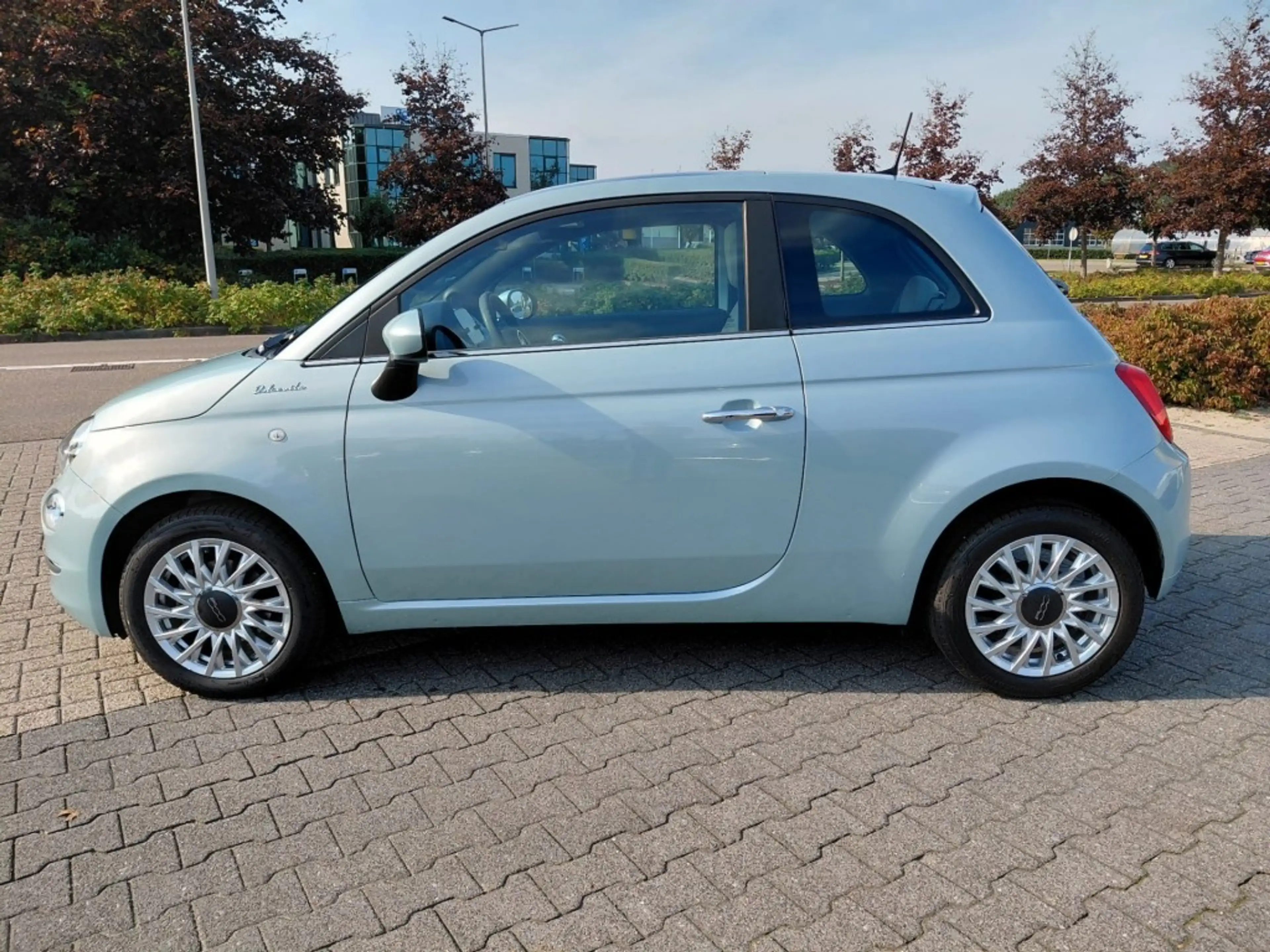 Fiat 500 1.0 HYBRID DOLCEVITA PANORAMADAK CRUISE — photo 7