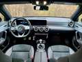 Mercedes-Benz A 200 AMG Line / Camera / Carplay / Topstaat / Garantie Zwart - thumbnail 3