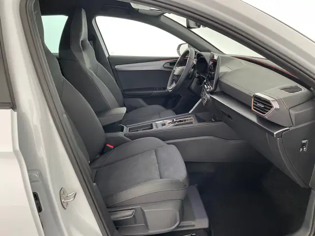 Cupra Leon view 10