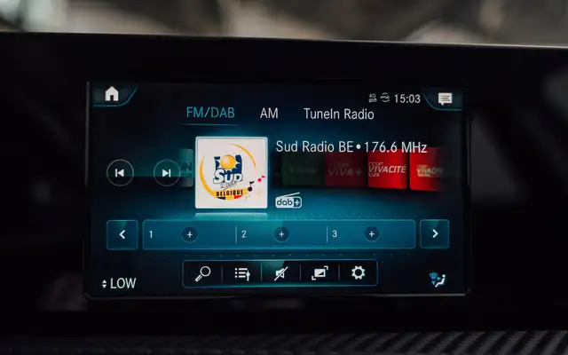 Mercedes-Benz A view 19