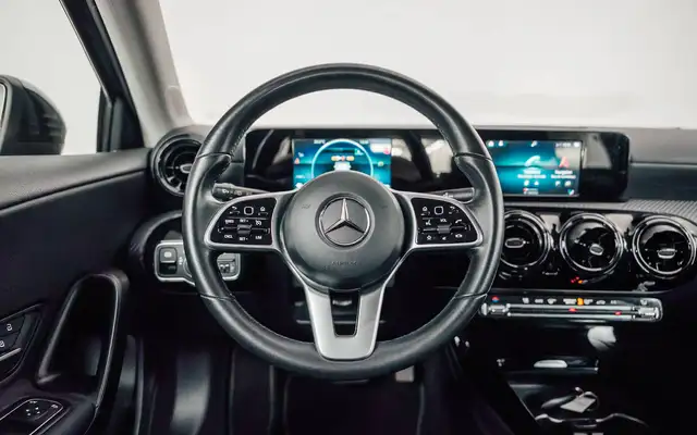 Mercedes-Benz A view 16