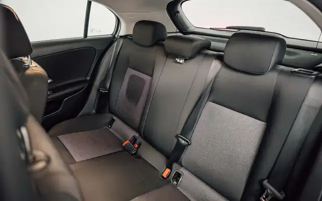 Mercedes-Benz A view 8