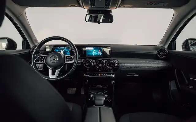 Mercedes-Benz A view 15