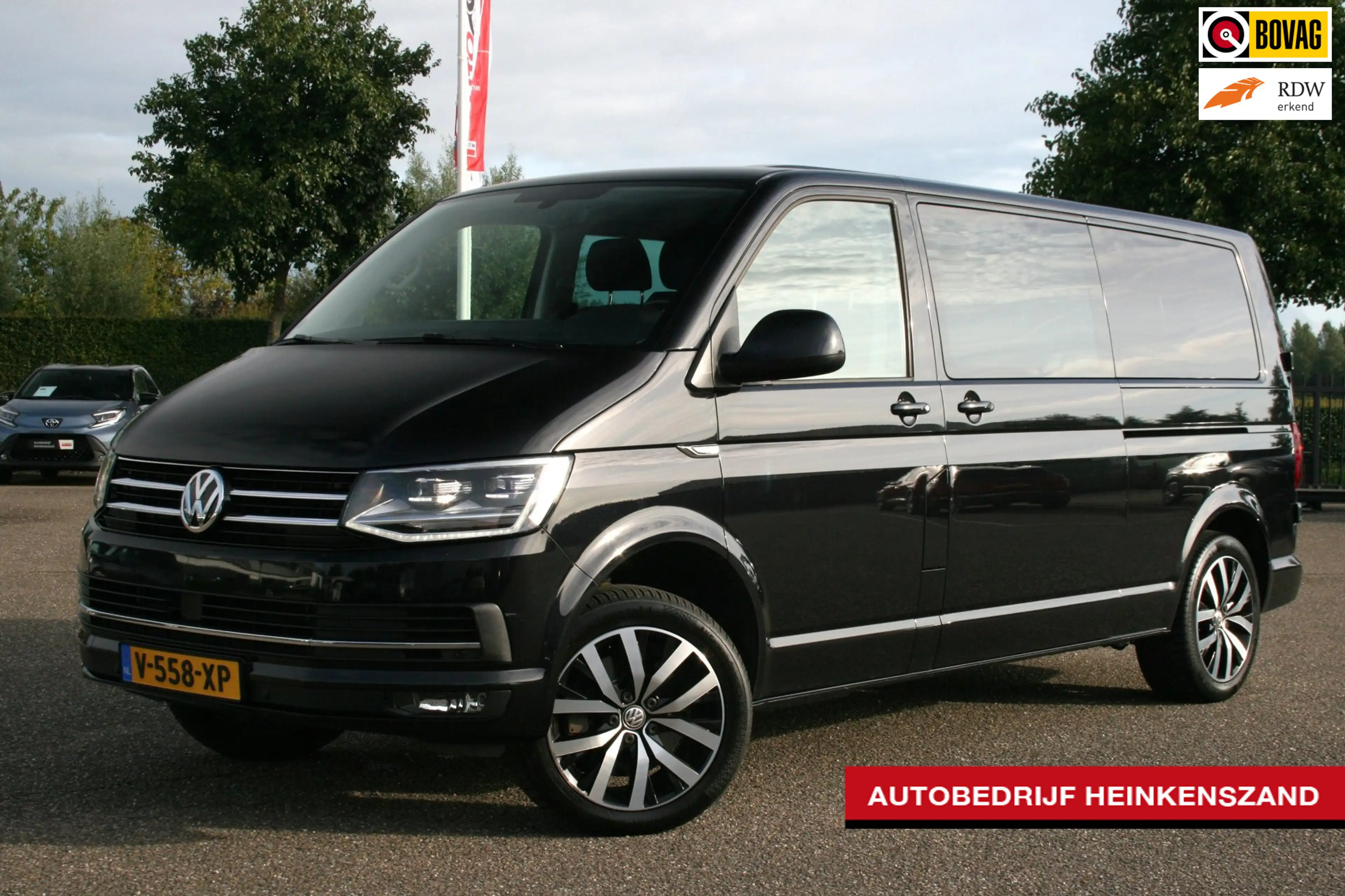 Volkswagen Transporter 2.0 TDI L2H1 DC Highline / 6 persoons
