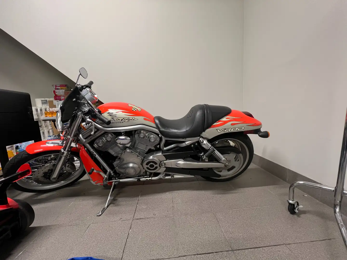 Harley-Davidson V-Rod VRSCX Screamin’ Eagle 1250 Collectorsitem 0427 Oranje - 2