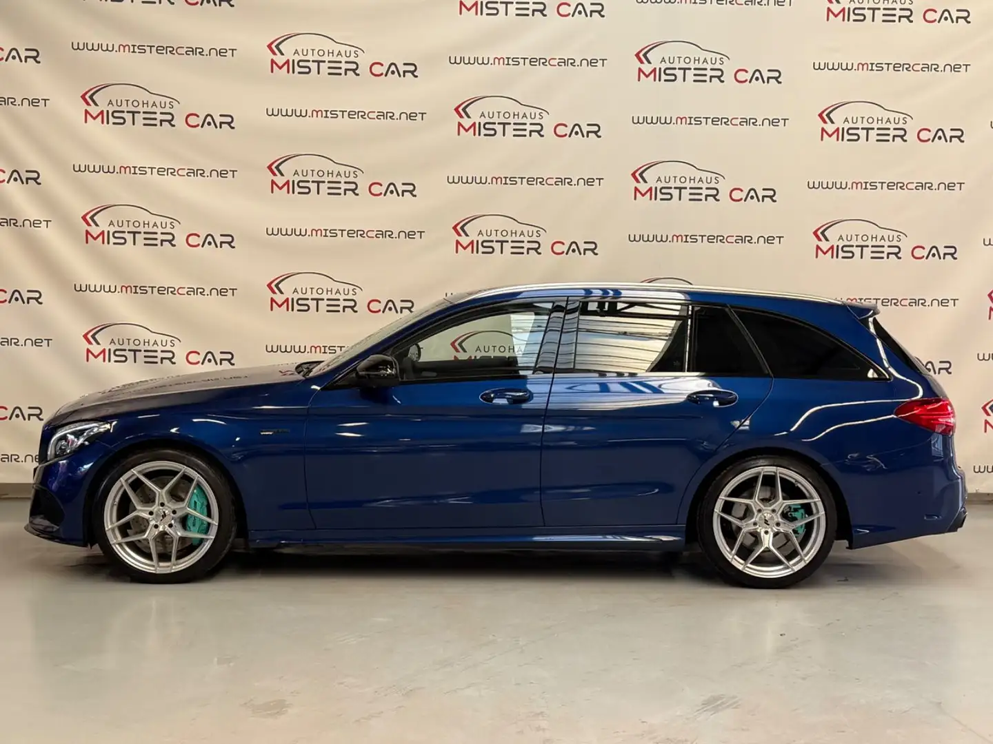 Mercedes-Benz C 450 4MATIC NAVI/LED/360KAM/BURMESTER/19 Синій - 2