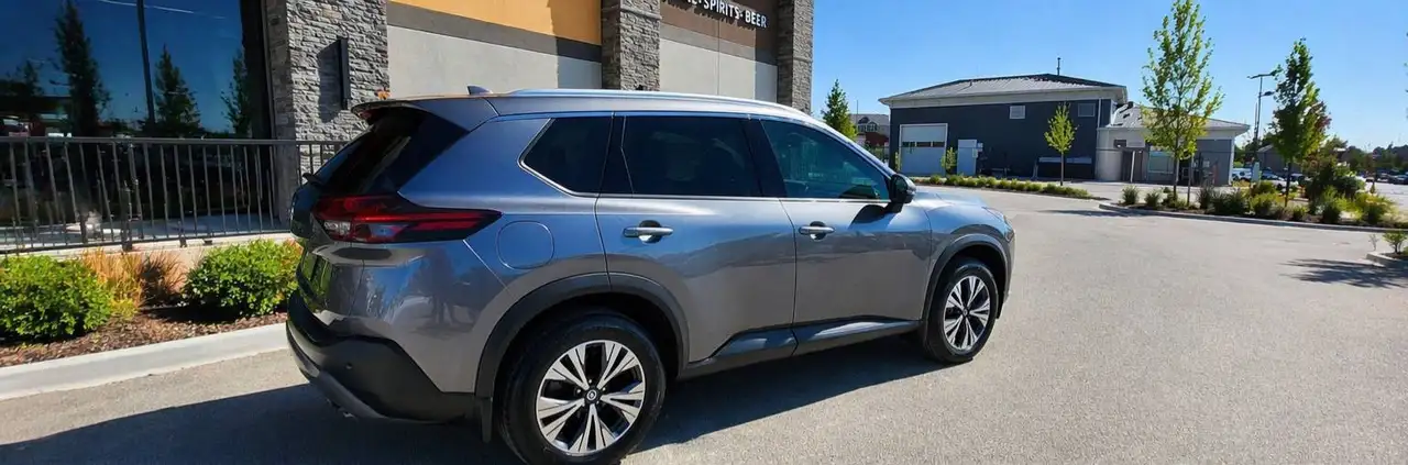 Nissan Rogue снимка Nissan Rogue