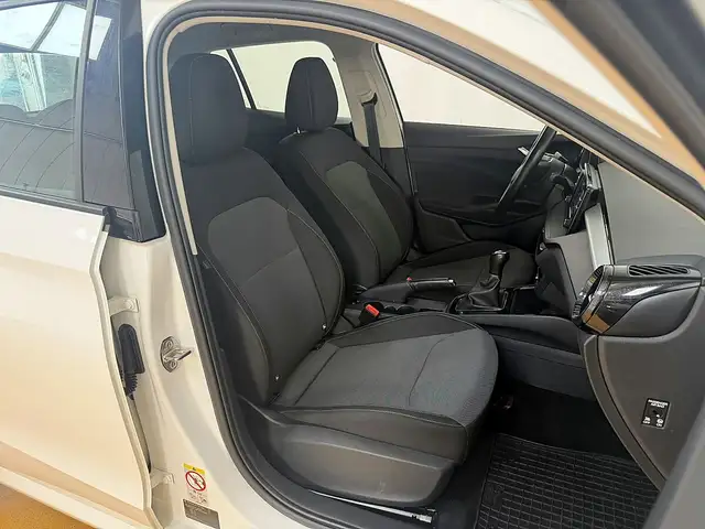 Skoda Fabia view 9