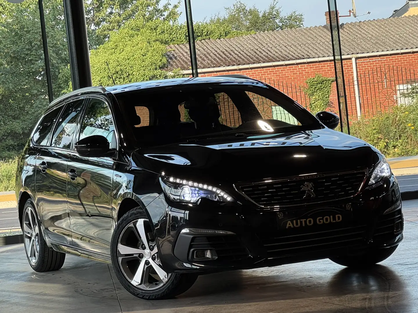 Peugeot 308 1.5 BlueHDi GT LINE/FULLOPTION/CARNET PEUGEOT/1PRO Zwart - 2