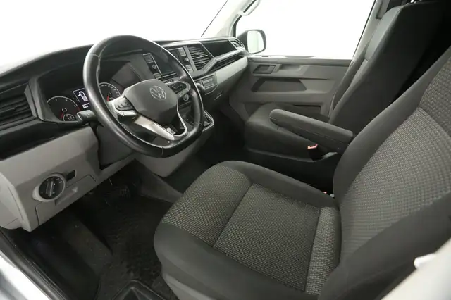 Volkswagen Transporter view 21