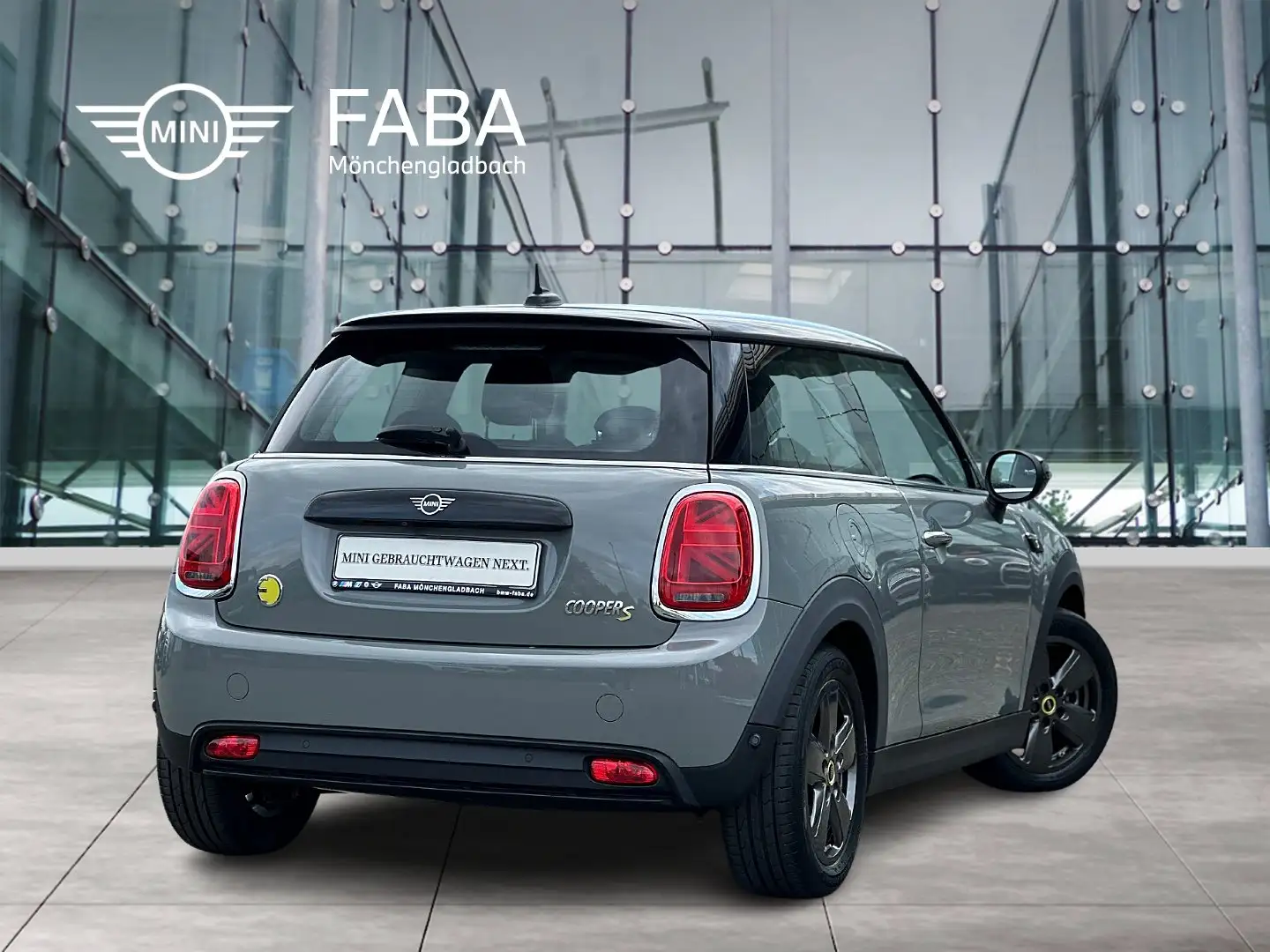 MINI Cooper SE Essential Trim DAB LED RFK Navi ACC Klimaaut. Grau - 2