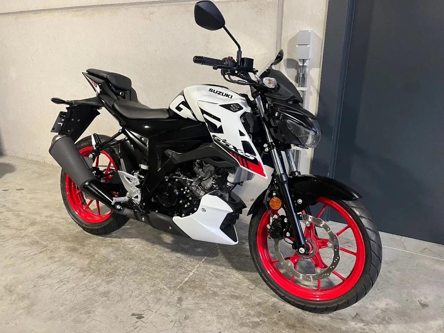 Suzuki GSX-S 125 in topconditie - 1