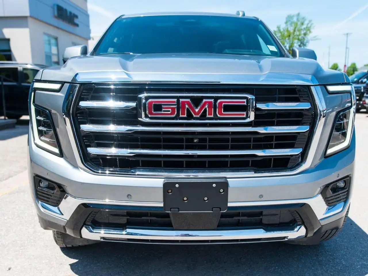 GMC Yukon снимка GMC Yukon