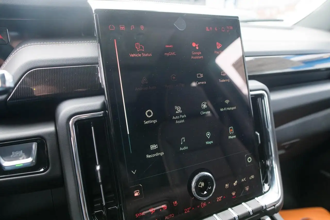 GMC Yukon снимка GMC Yukon