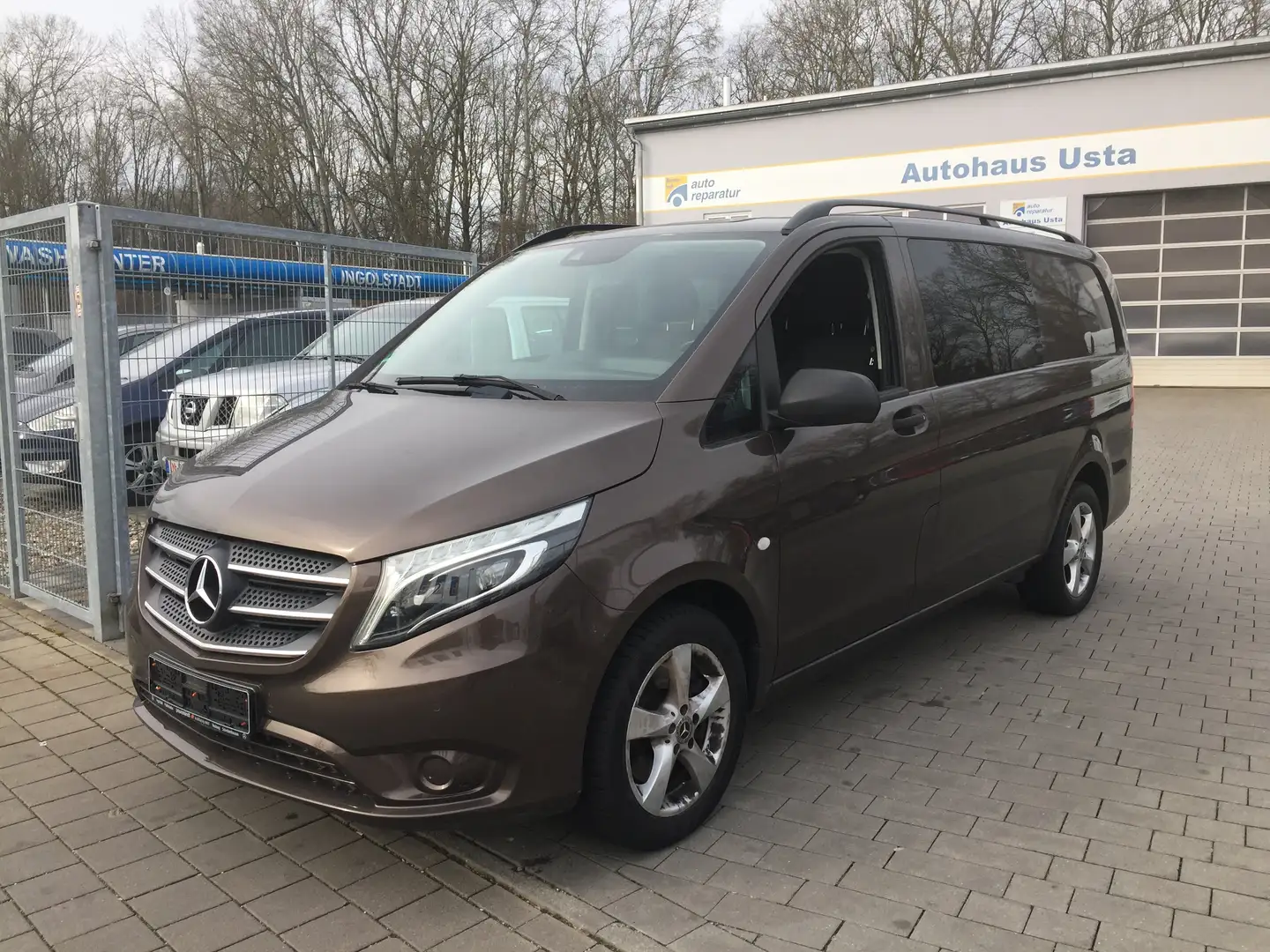 Mercedes-Benz Vito 119 CDI (BlueTEC) MIX Lang Aut. Brun - 1